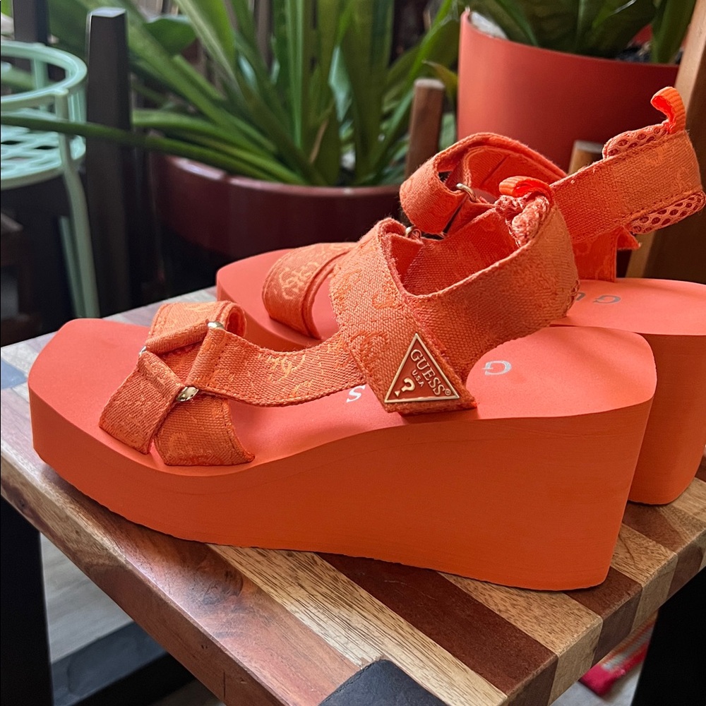 Guess GWDAYSA flatform platform wedge sandals summer shoes 7 women’s orange - Picture 3 of 5